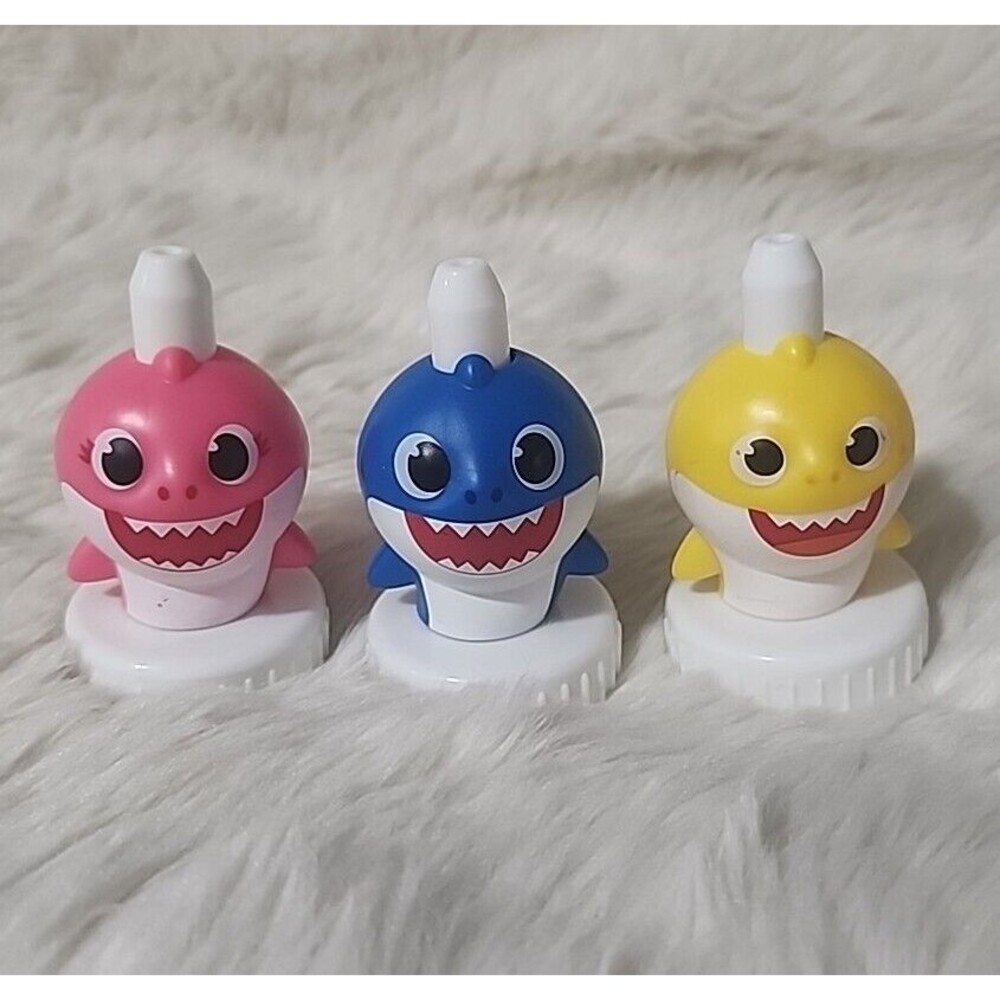 Good 2 Grow Juice Topper Lot of 3 Baby Shark Mommy Shark Daddy Shark